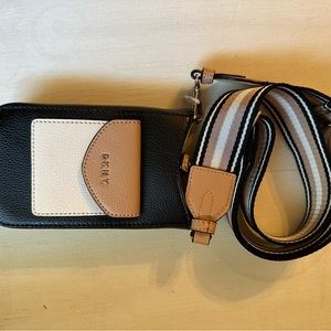 NWOT DKNY Phone Purse